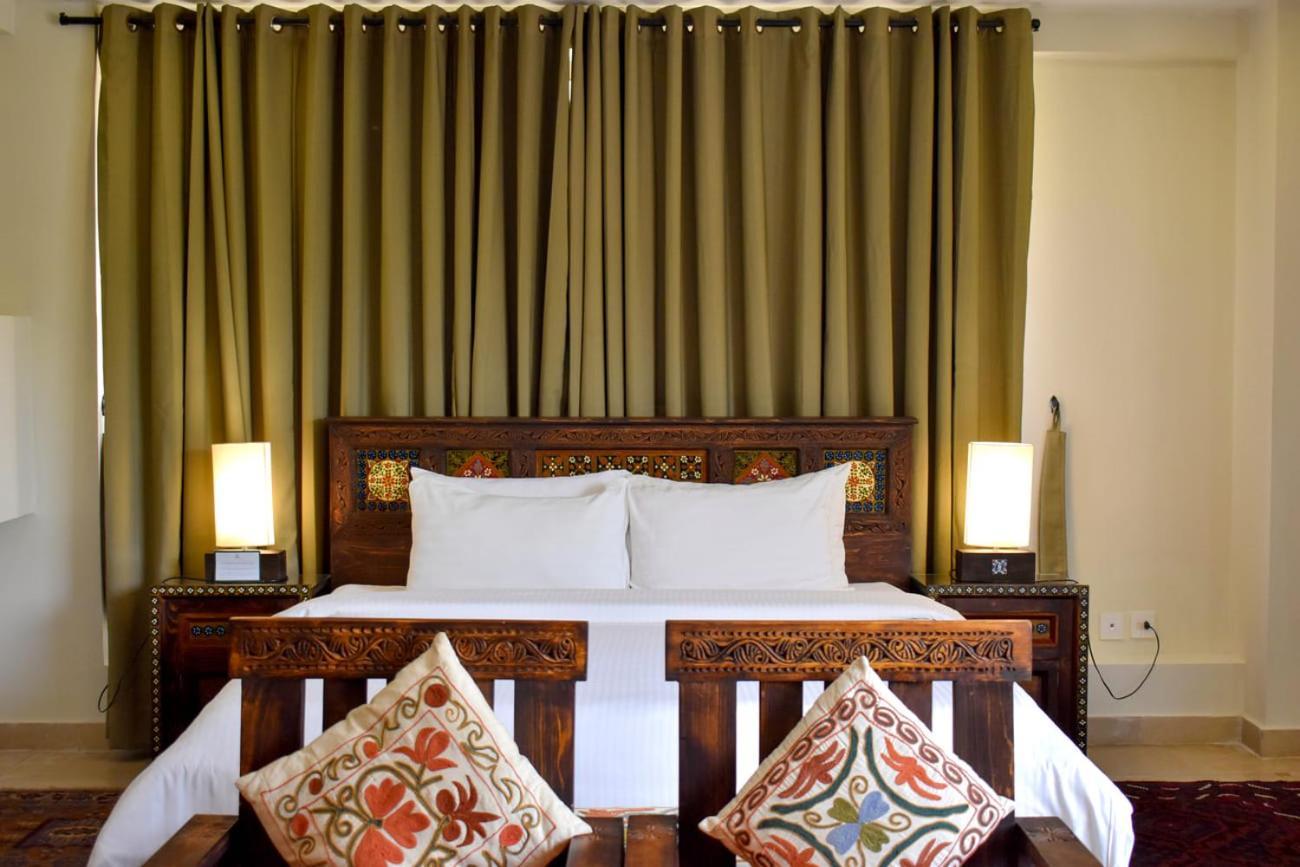 Roomy Signature Hotel, Islamabad Eksteriør bilde